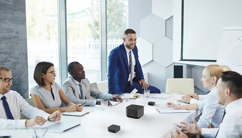 Bezprzewodowy zestaw głośnomówiący